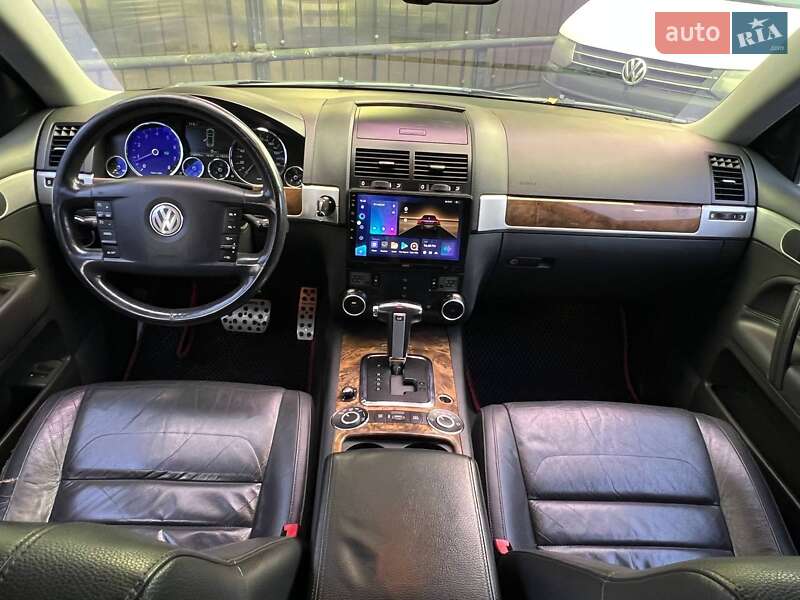 Внедорожник / Кроссовер Volkswagen Touareg 2008 в Киеве