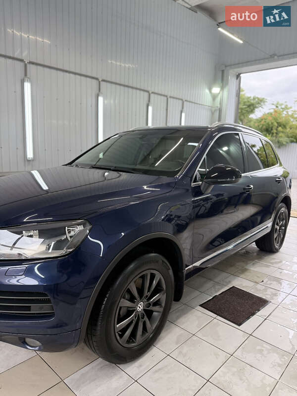 Внедорожник / Кроссовер Volkswagen Touareg 2012 в Днепре фото 5 Внедорожник / Кроссовер Volkswagen Touareg 2012 в Днепре