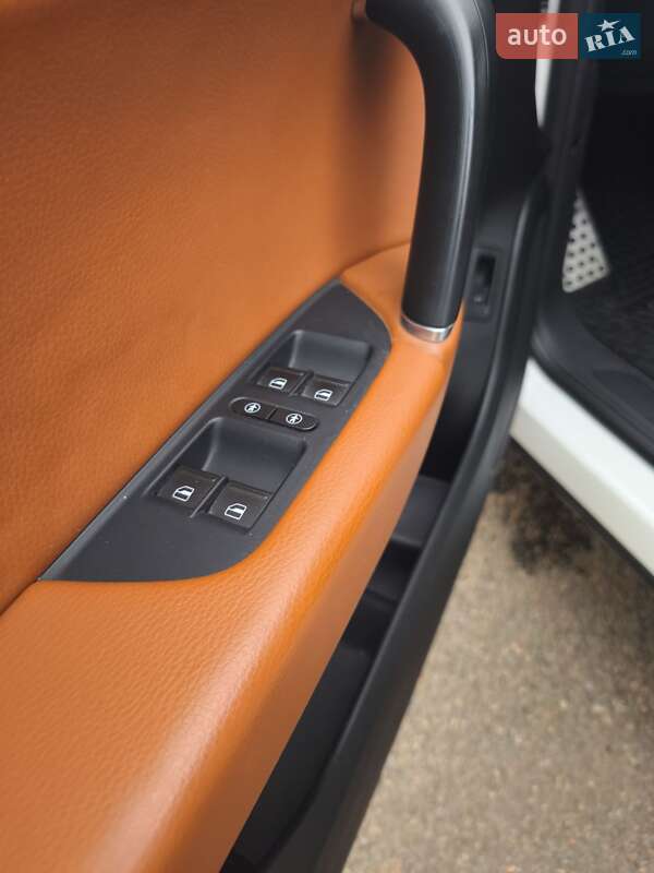 Внедорожник / Кроссовер Volkswagen Touareg 2014 в Черноморске фото 18 Внедорожник / Кроссовер Volkswagen Touareg 2014 в Черноморске