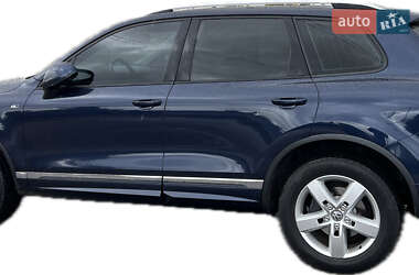 Позашляховик / Кросовер Volkswagen Touareg 2012 в Києві
