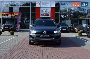 Внедорожник / Кроссовер Volkswagen Touareg 2014 в 