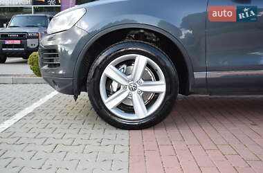 Внедорожник / Кроссовер Volkswagen Touareg 2014 в 