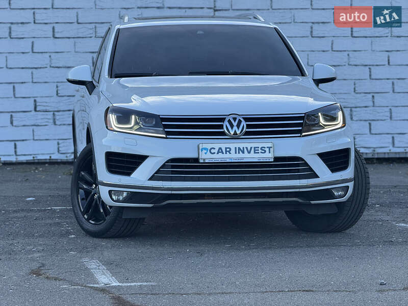 Позашляховик / Кросовер Volkswagen Touareg 2015 в Києві фото 3 Позашляховик / Кросовер Volkswagen Touareg 2015 в Києві