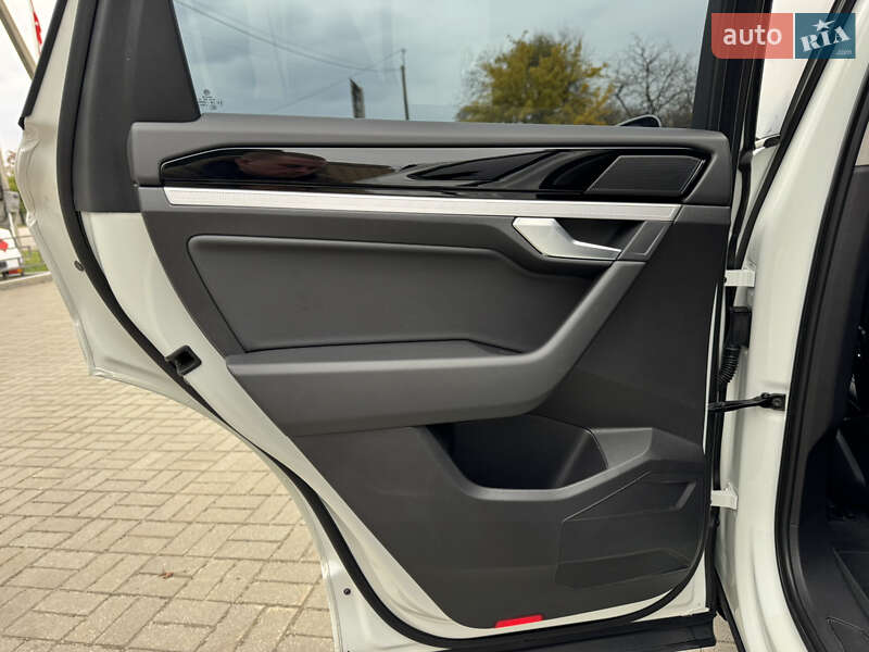 Внедорожник / Кроссовер Volkswagen Touareg 2020 в Харькове фото 19 Внедорожник / Кроссовер Volkswagen Touareg 2020 в Харькове
