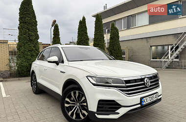 Внедорожник / Кроссовер Volkswagen Touareg 2020 в Харькове