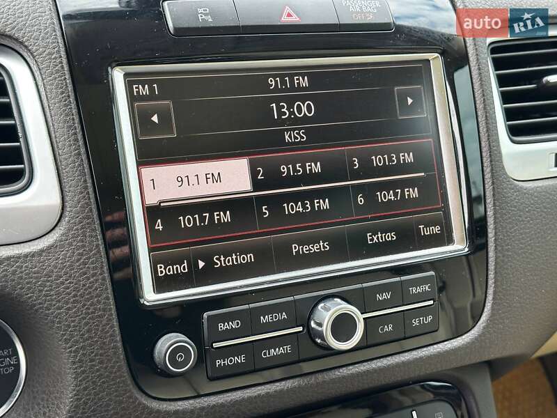 Позашляховик / Кросовер Volkswagen Touareg 2012 в Львові фото 26 Позашляховик / Кросовер Volkswagen Touareg 2012 в Львові