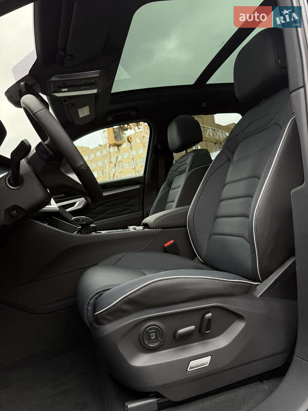 Внедорожник / Кроссовер Volkswagen Touareg 2025 в Киеве фото 26 Внедорожник / Кроссовер Volkswagen Touareg 2025 в Киеве