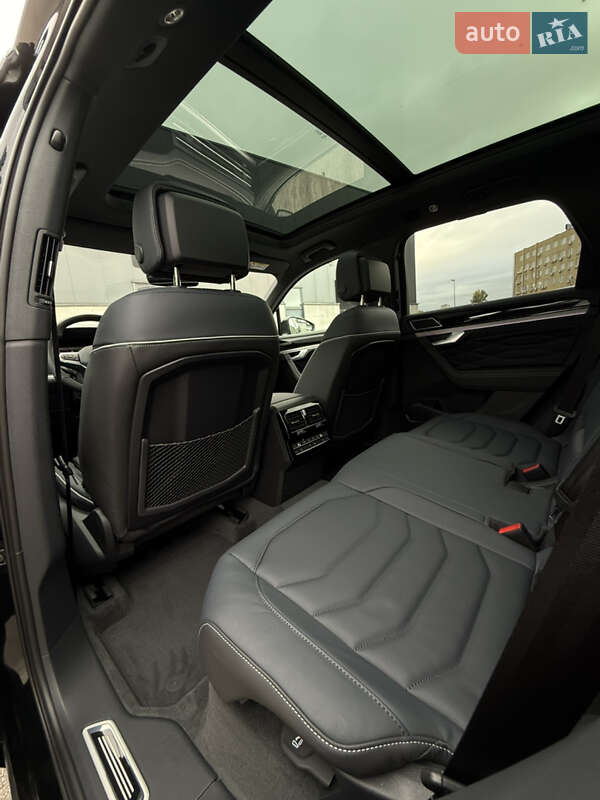 Внедорожник / Кроссовер Volkswagen Touareg 2025 в Киеве фото 38 Внедорожник / Кроссовер Volkswagen Touareg 2025 в Киеве