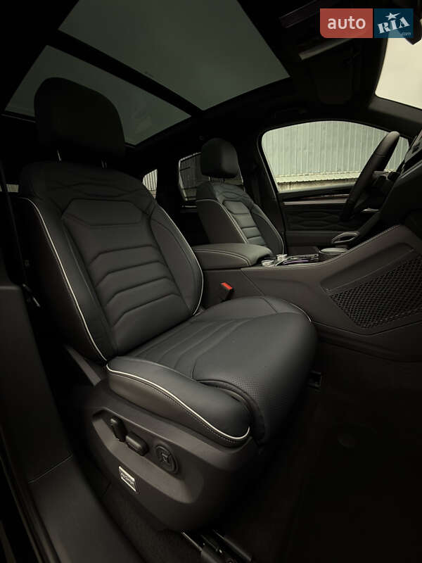 Внедорожник / Кроссовер Volkswagen Touareg 2025 в Киеве фото 50 Внедорожник / Кроссовер Volkswagen Touareg 2025 в Киеве