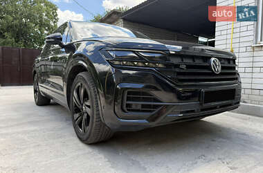 Позашляховик / Кросовер Volkswagen Touareg 2022 в 