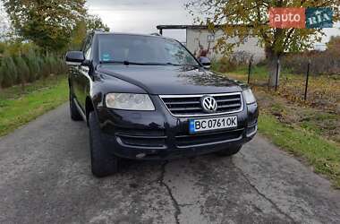 Внедорожник / Кроссовер Volkswagen Touareg 2004 в  фото 9 Внедорожник / Кроссовер Volkswagen Touareg 2004 в