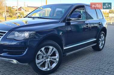 Внедорожник / Кроссовер Volkswagen Touareg 2008 в Нововолынске