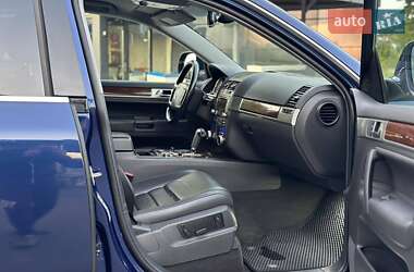 Внедорожник / Кроссовер Volkswagen Touareg 2008 в 