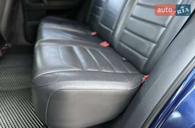 Внедорожник / Кроссовер Volkswagen Touareg 2008 в 