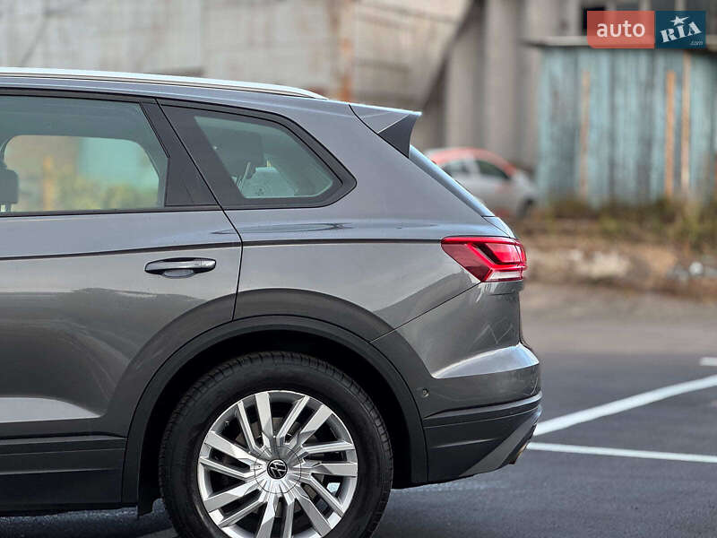 Внедорожник / Кроссовер Volkswagen Touareg 2021 в Киеве фото 7 Внедорожник / Кроссовер Volkswagen Touareg 2021 в Киеве