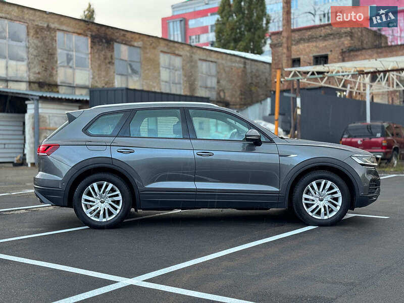 Внедорожник / Кроссовер Volkswagen Touareg 2021 в Киеве фото 14 Внедорожник / Кроссовер Volkswagen Touareg 2021 в Киеве