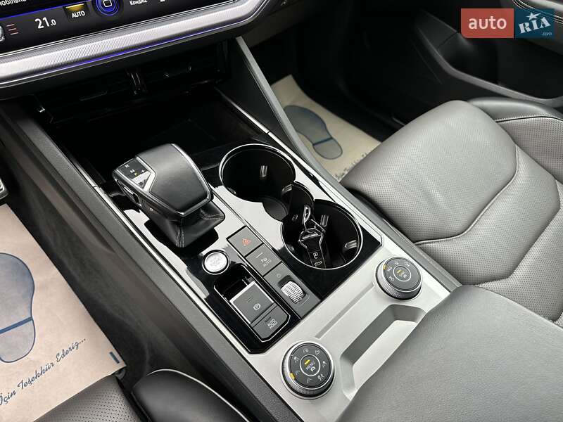 Внедорожник / Кроссовер Volkswagen Touareg 2021 в Киеве фото 62 Внедорожник / Кроссовер Volkswagen Touareg 2021 в Киеве