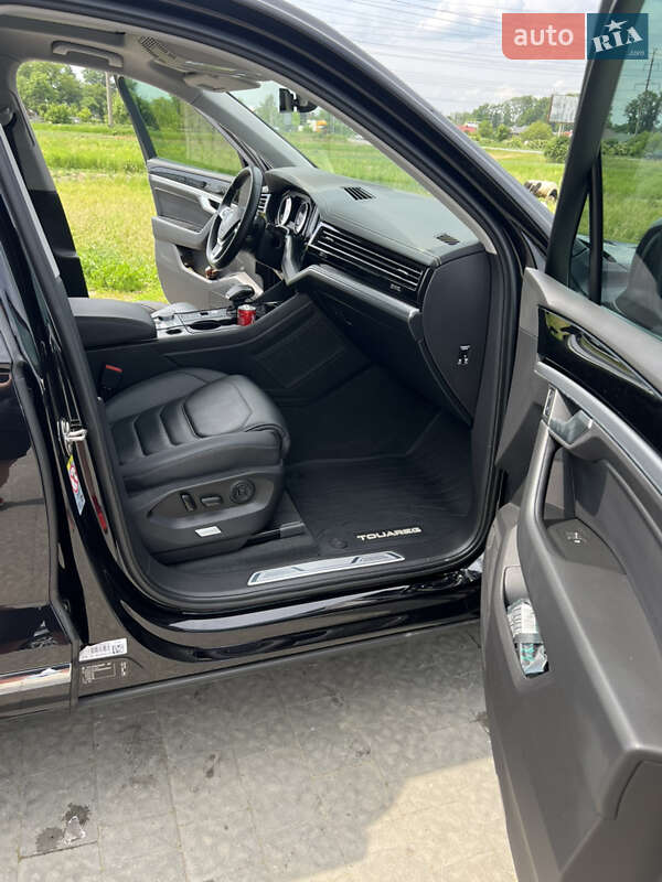 Внедорожник / Кроссовер Volkswagen Touareg 2019 в Львове фото 19 Внедорожник / Кроссовер Volkswagen Touareg 2019 в Львове