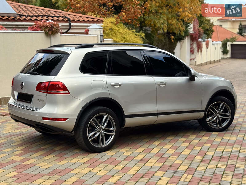 Позашляховик / Кросовер Volkswagen Touareg 2012 в Одесі фото 9 Позашляховик / Кросовер Volkswagen Touareg 2012 в Одесі