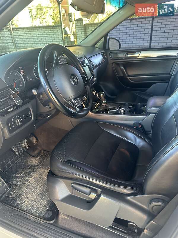 Внедорожник / Кроссовер Volkswagen Touareg 2011 в Виннице фото 4 Внедорожник / Кроссовер Volkswagen Touareg 2011 в Виннице