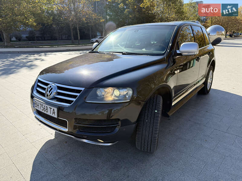 Внедорожник / Кроссовер Volkswagen Touareg 2006 в Одессе