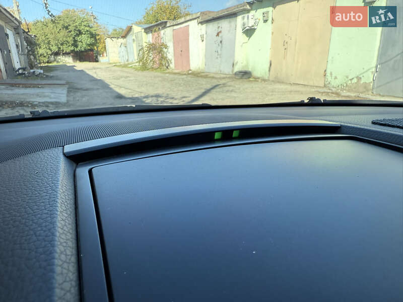 Внедорожник / Кроссовер Volkswagen Touareg 2006 в Одессе