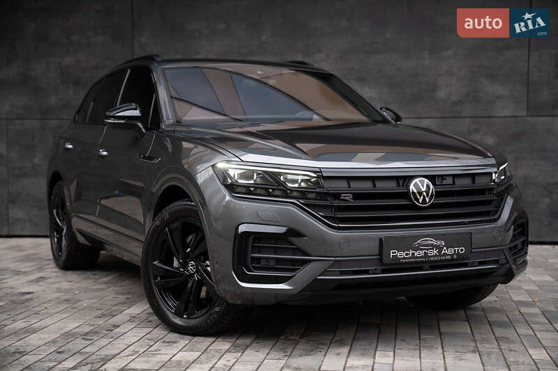 Внедорожник / Кроссовер Volkswagen Touareg 2023 в 