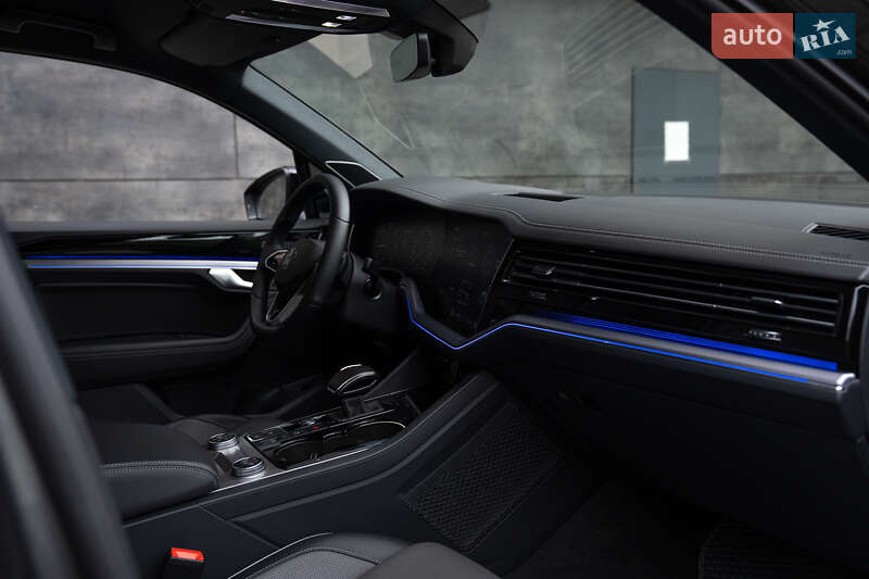 Позашляховик / Кросовер Volkswagen Touareg 2023 в Києві фото 31 Позашляховик / Кросовер Volkswagen Touareg 2023 в Києві