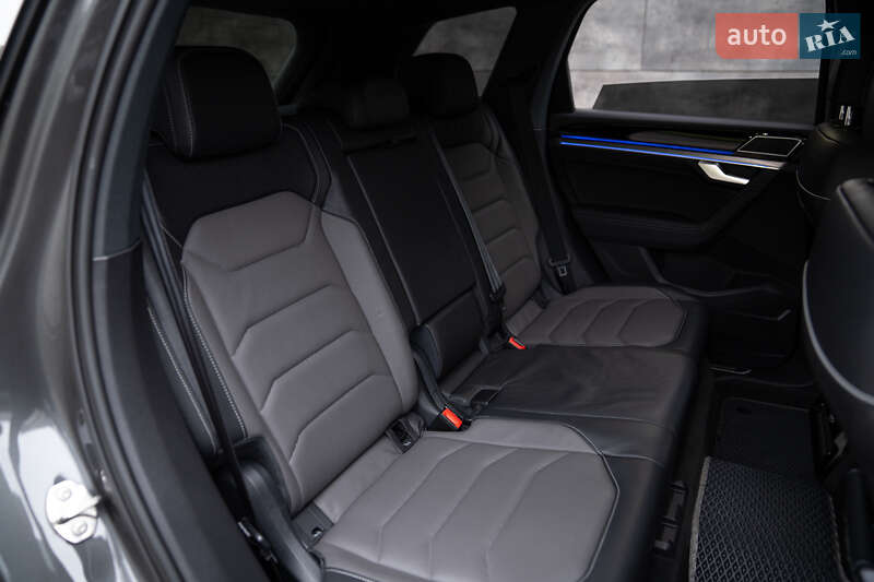 Позашляховик / Кросовер Volkswagen Touareg 2023 в Києві фото 37 Позашляховик / Кросовер Volkswagen Touareg 2023 в Києві