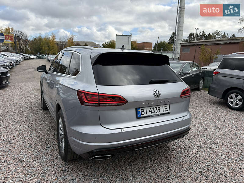 Внедорожник / Кроссовер Volkswagen Touareg 2018 в Полтаве фото 8 Внедорожник / Кроссовер Volkswagen Touareg 2018 в Полтаве