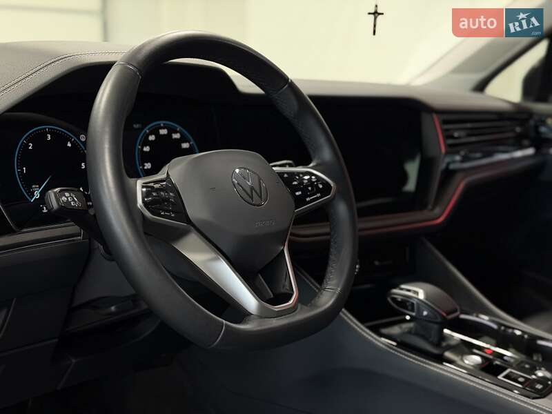 Внедорожник / Кроссовер Volkswagen Touareg 2024 в Тернополе фото 31 Внедорожник / Кроссовер Volkswagen Touareg 2024 в Тернополе
