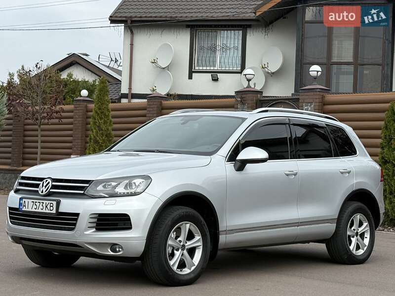 Позашляховик / Кросовер Volkswagen Touareg 2012 в Києві фото 11 Позашляховик / Кросовер Volkswagen Touareg 2012 в Києві