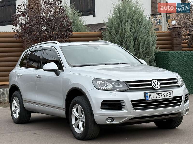 Позашляховик / Кросовер Volkswagen Touareg 2012 в Києві фото 17 Позашляховик / Кросовер Volkswagen Touareg 2012 в Києві