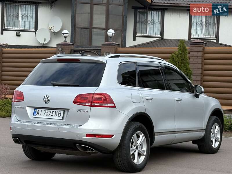 Позашляховик / Кросовер Volkswagen Touareg 2012 в Києві фото 37 Позашляховик / Кросовер Volkswagen Touareg 2012 в Києві