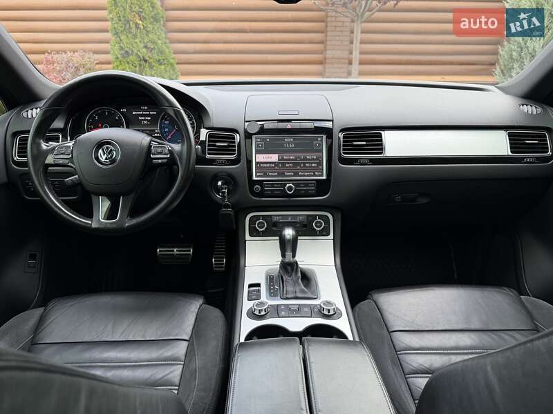 Позашляховик / Кросовер Volkswagen Touareg 2012 в Києві фото 64 Позашляховик / Кросовер Volkswagen Touareg 2012 в Києві