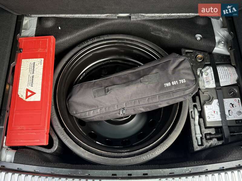 Позашляховик / Кросовер Volkswagen Touareg 2012 в Києві фото 77 Позашляховик / Кросовер Volkswagen Touareg 2012 в Києві