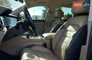 Внедорожник / Кроссовер Volkswagen Touareg 2021 в 