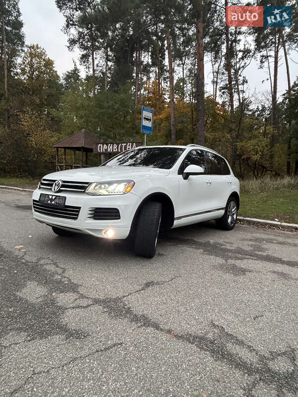 Позашляховик / Кросовер Volkswagen Touareg 2012 в Києві фото 4 Позашляховик / Кросовер Volkswagen Touareg 2012 в Києві