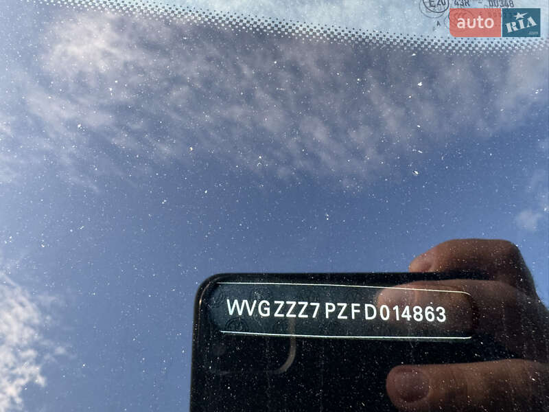 Внедорожник / Кроссовер Volkswagen Touareg 2016 в Киеве