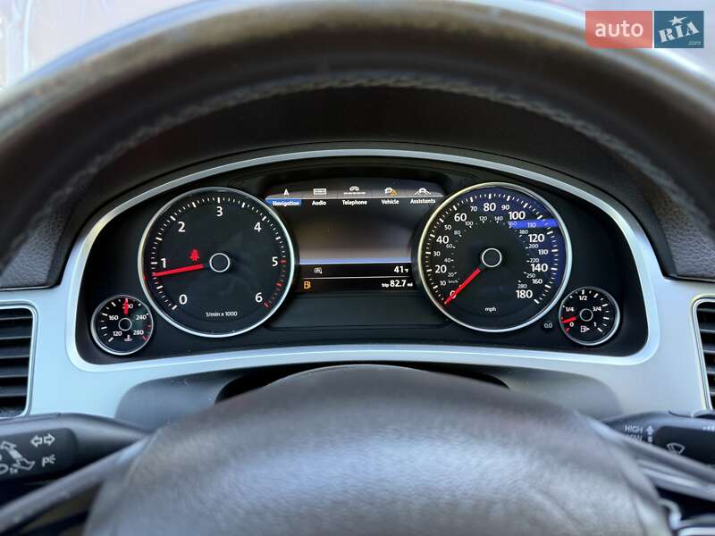 Позашляховик / Кросовер Volkswagen Touareg 2016 в Львові фото 37 Позашляховик / Кросовер Volkswagen Touareg 2016 в Львові