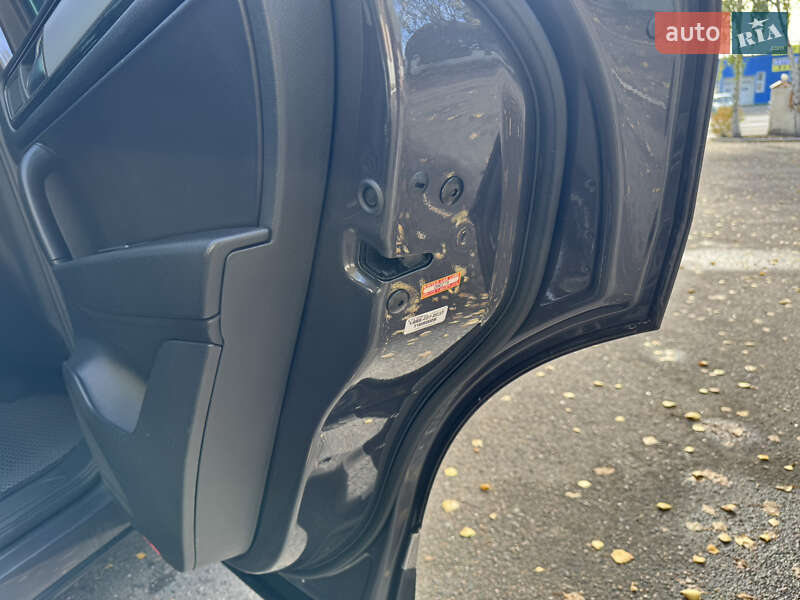 Внедорожник / Кроссовер Volkswagen Touareg 2011 в Смеле фото 54 Внедорожник / Кроссовер Volkswagen Touareg 2011 в Смеле