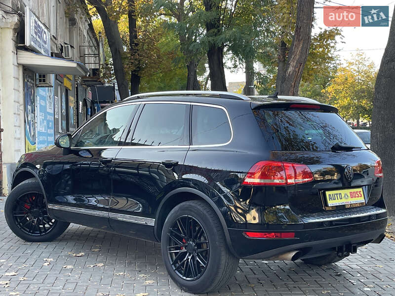 Внедорожник / Кроссовер Volkswagen Touareg 2011 в Николаеве фото 9 Внедорожник / Кроссовер Volkswagen Touareg 2011 в Николаеве