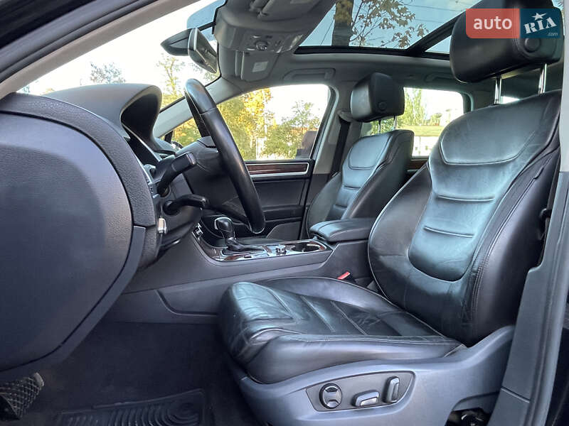 Внедорожник / Кроссовер Volkswagen Touareg 2011 в Николаеве фото 12 Внедорожник / Кроссовер Volkswagen Touareg 2011 в Николаеве