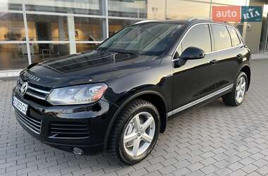 Внедорожник / Кроссовер Volkswagen Touareg 2010 в 