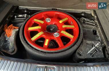 Внедорожник / Кроссовер Volkswagen Touareg 2010 в 