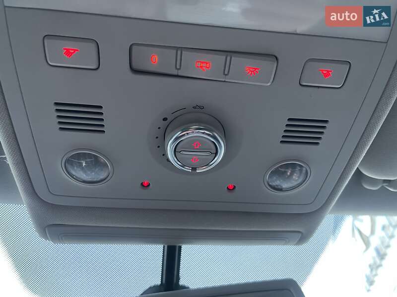 Внедорожник / Кроссовер Volkswagen Touareg 2010 в Хмельницком фото 55 Внедорожник / Кроссовер Volkswagen Touareg 2010 в Хмельницком