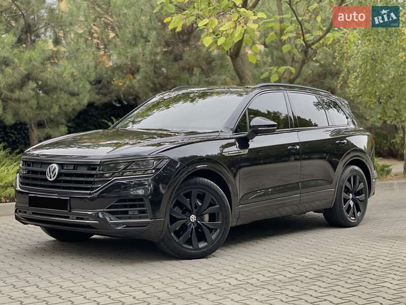 Внедорожник / Кроссовер Volkswagen Touareg 2018 в Одессе фото 2 Внедорожник / Кроссовер Volkswagen Touareg 2018 в Одессе