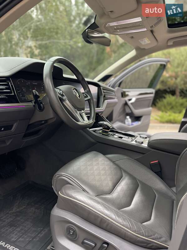 Внедорожник / Кроссовер Volkswagen Touareg 2018 в Одессе фото 14 Внедорожник / Кроссовер Volkswagen Touareg 2018 в Одессе