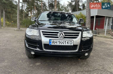 Внедорожник / Кроссовер Volkswagen Touareg 2007 в 
