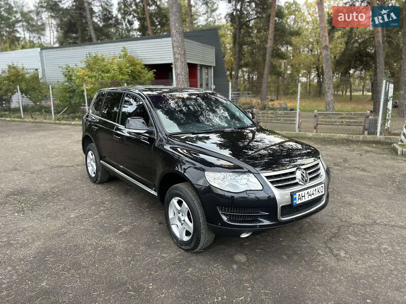 Позашляховик / Кросовер Volkswagen Touareg 2007 в Вінниці
